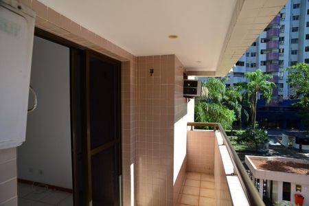 Apartamento para alugar com 70m², 2 quartos e 1 vaga