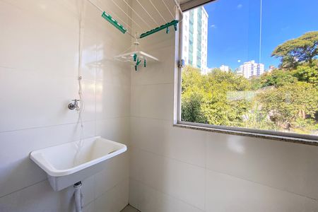 Área de Serviço de apartamento para alugar com 2 quartos, 65m² em Maria Virgínia, Belo Horizonte