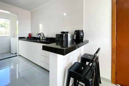 Cozinha de apartamento para alugar com 2 quartos, 65m² em Maria Virgínia, Belo Horizonte