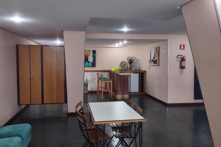 Apartamento à venda com 98m², 2 quartos e 2 vagas Apartamento à venda com 98m², 2 quartos e 2 vagasÁrea comum - Salão de festas