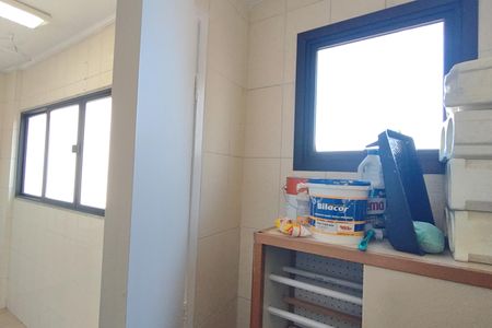 Apartamento à venda com 98m², 2 quartos e 2 vagas Apartamento à venda com 98m², 2 quartos e 2 vagasLavabo