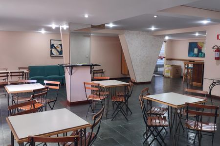 Apartamento à venda com 98m², 2 quartos e 2 vagas Apartamento à venda com 98m², 2 quartos e 2 vagasÁrea comum - Salão de festas