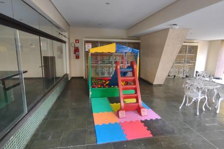 Apartamento à venda com 98m², 2 quartos e 2 vagas Apartamento à venda com 98m², 2 quartos e 2 vagasBrinquedoteca