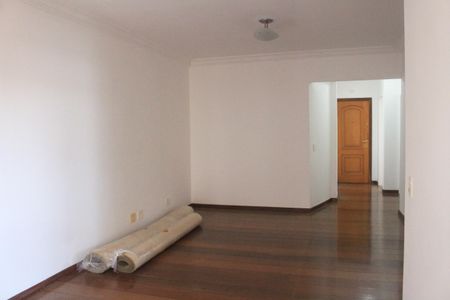 Apartamento à venda com 98m², 2 quartos e 2 vagasSala