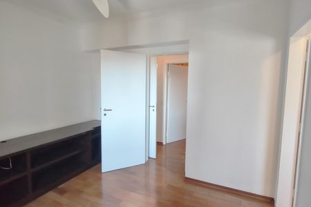 Apartamento à venda com 98m², 2 quartos e 2 vagas Apartamento à venda com 98m², 2 quartos e 2 vagasSuíte