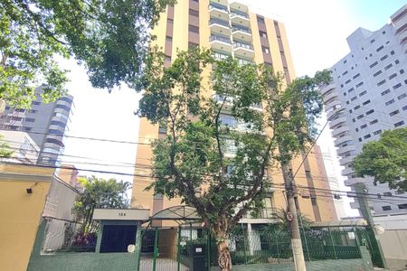Apartamento à venda com 98m², 2 quartos e 2 vagas Apartamento à venda com 98m², 2 quartos e 2 vagasFachada