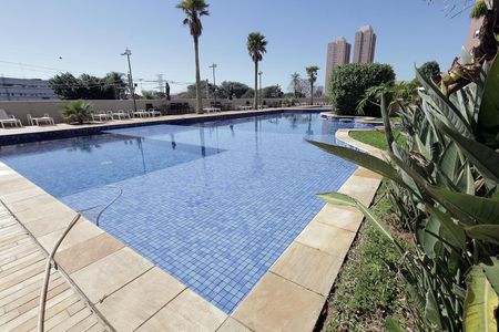 Apartamento à venda com 57m², 2 quartos e 1 vaga Apartamento à venda com 57m², 2 quartos e 1 vagaÁrea comum - Piscina