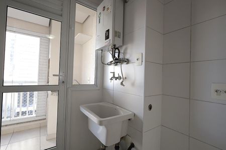 Apartamento à venda com 57m², 2 quartos e 1 vaga Apartamento à venda com 57m², 2 quartos e 1 vagaÁrea de Serviço