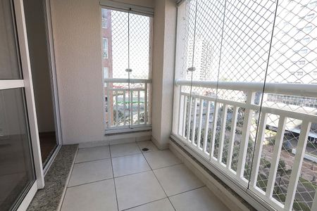Apartamento à venda com 57m², 2 quartos e 1 vaga Apartamento à venda com 57m², 2 quartos e 1 vagaSacada