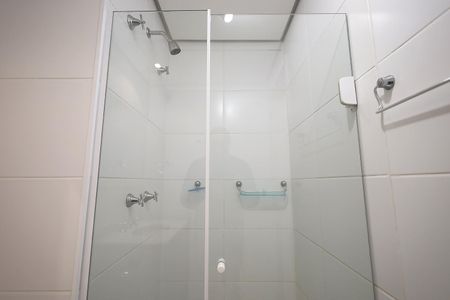 Apartamento à venda com 57m², 2 quartos e 1 vaga Apartamento à venda com 57m², 2 quartos e 1 vagaBanheiro