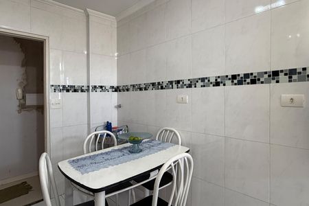 Apartamento para alugar com 65m², 2 quartos e 1 vagaCozinha e Área de Serviço