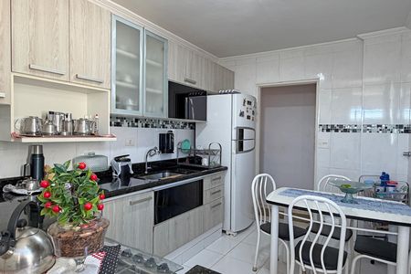 Apartamento para alugar com 65m², 2 quartos e 1 vagaCozinha e Área de Serviço