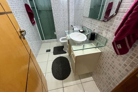 Apartamento à venda com 110m², 3 quartos e 2 vagas Apartamento à venda com 110m², 3 quartos e 2 vagasBanheiro