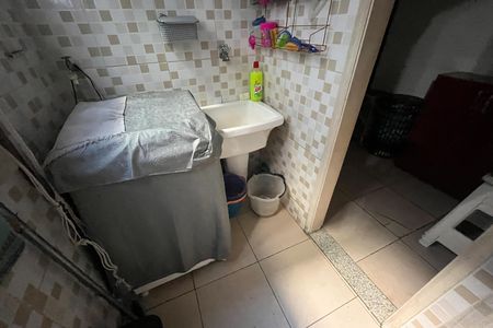 Apartamento à venda com 110m², 3 quartos e 2 vagas Apartamento à venda com 110m², 3 quartos e 2 vagasÁrea de Serviço