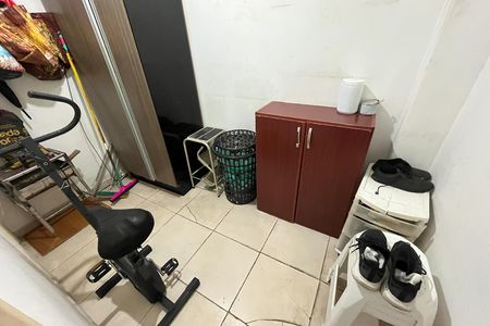 Quarto de Serviço de apartamento à venda com 3 quartos, 110m² em Jardim Guanabara, Rio de Janeiro