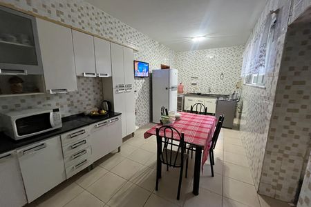 Apartamento à venda com 110m², 3 quartos e 2 vagas Apartamento à venda com 110m², 3 quartos e 2 vagasCozinha