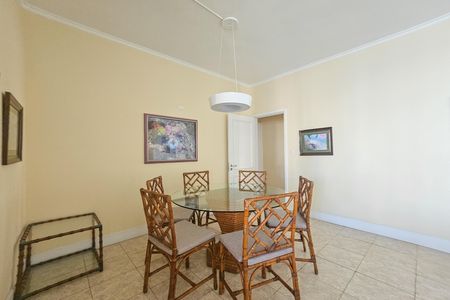 Apartamento para alugar com 190m², 4 quartos e 1 vaga