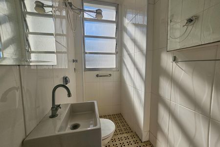 Apartamento para alugar com 190m², 4 quartos e 1 vaga