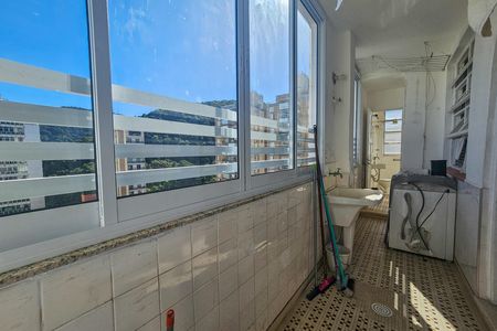 Apartamento para alugar com 190m², 4 quartos e 1 vaga