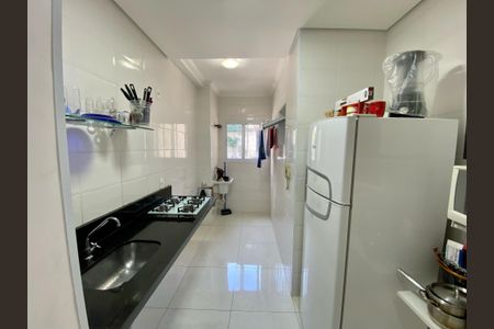 Foto 03 de apartamento à venda com 2 quartos, 60m² em Jardim Graziela, Barueri