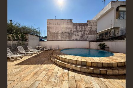 Apartamento à venda com 51m², 2 quartos e 1 vaga Apartamento à venda com 51m², 2 quartos e 1 vagaPiscina