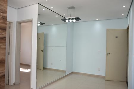 Apartamento para alugar com 57m², 2 quartos e 1 vaga Apartamento para alugar com 57m², 2 quartos e 1 vagaSala