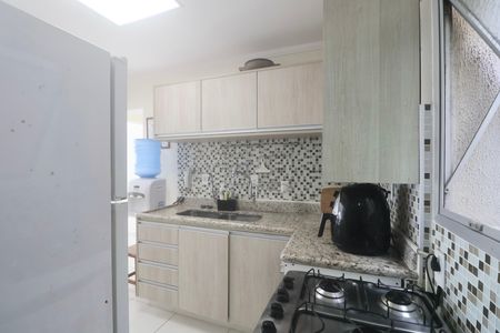 Cozinha de apartamento para alugar com 3 quartos, 95m² em Tortuga, Guarujá
