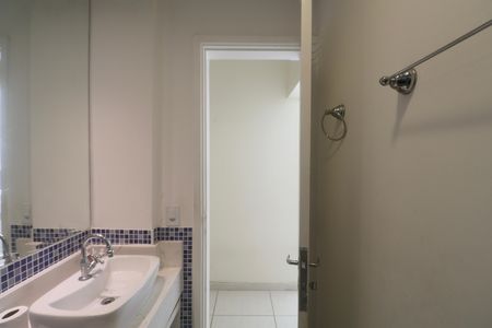 Apartamento para alugar com 95m², 3 quartos e 1 vaga Apartamento para alugar com 95m², 3 quartos e 1 vagaBanheiro Social