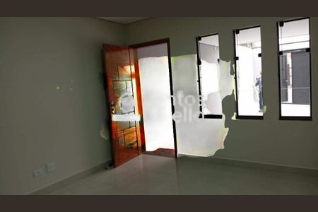 Casa à venda com 127m², 3 quartos e 2 vagas