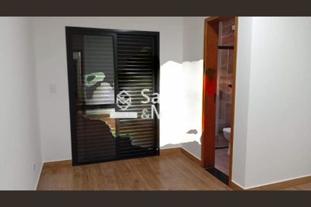 Casa à venda com 127m², 3 quartos e 2 vagas