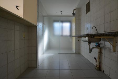Apartamento à venda com 56m², 2 quartos e 1 vaga Apartamento à venda com 56m², 2 quartos e 1 vagaCOZINHA