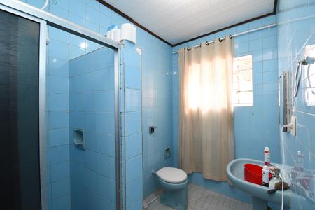 Banheiro de casa para alugar com 3 quartos, 100m² em São Lourenço, Curitiba