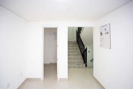 Studio à venda com 21m², 1 quarto e sem vagaHall social