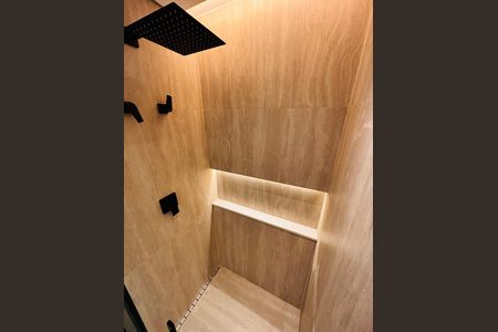 Apartamento para alugar com 124m², 3 quartos e 2 vagas Apartamento para alugar com 124m², 3 quartos e 2 vagasBanheiro suíte 1