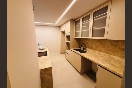 Cozinha de apartamento para alugar com 3 quartos, 124m² em Alphaville Industrial, Barueri