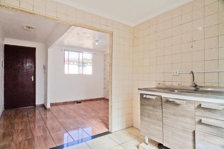Cozinha de apartamento para alugar com 2 quartos, 45m² em Jardim Antartica, São Paulo