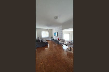 Sala de casa de condomínio à venda com 3 quartos, 338m² em Tarumã, Barueri