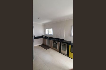 Cozinha de casa de condomínio à venda com 3 quartos, 338m² em Tarumã, Barueri