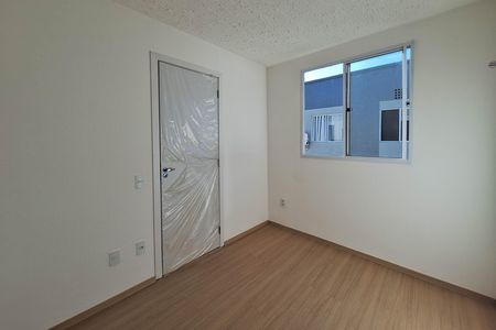 Quarto 1 de apartamento para alugar com 2 quartos, 36m² em Várzea das Mocas, Niterói