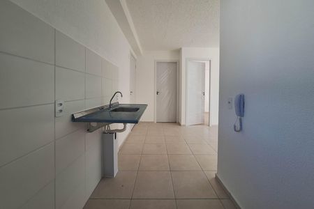 Cozinha de apartamento para alugar com 2 quartos, 36m² em Várzea das Mocas, Niterói