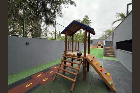 Studio à venda com 32m², 1 quarto e 1 vaga Studio à venda com 32m², 1 quarto e 1 vagaÁrea Comum