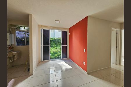 Sala de apartamento para alugar com 2 quartos, 50m² em Jardim Alvorada, Nova Iguaçu