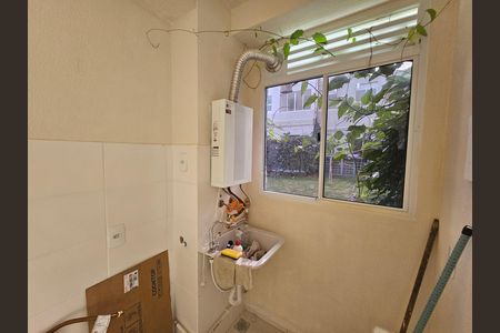 Área de Serviço de apartamento para alugar com 2 quartos, 50m² em Jardim Alvorada, Nova Iguaçu