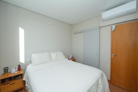 Apartamento à venda com 114m², 3 quartos e 2 vagas Apartamento à venda com 114m², 3 quartos e 2 vagasQUARTO1