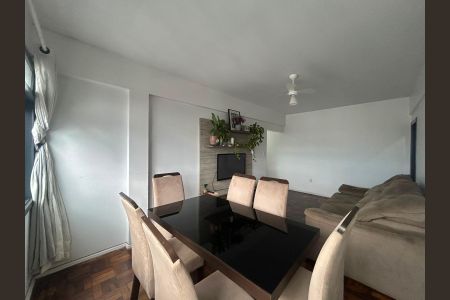 Apartamento para alugar com 95m², 3 quartos e sem vaga Apartamento para alugar com 95m², 3 quartos e sem vagaSala
