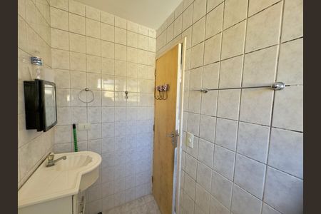 Apartamento para alugar com 58m², 2 quartos e 1 vaga Apartamento para alugar com 58m², 2 quartos e 1 vagaBanheiro