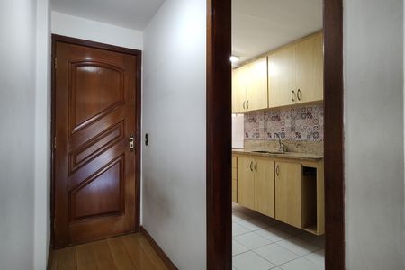 Apartamento para alugar com 72m², 2 quartos e 1 vaga Apartamento para alugar com 72m², 2 quartos e 1 vagaSala