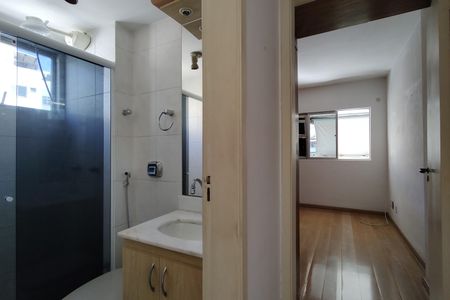 Apartamento para alugar com 72m², 2 quartos e 1 vaga Apartamento para alugar com 72m², 2 quartos e 1 vagaBanheiro Social