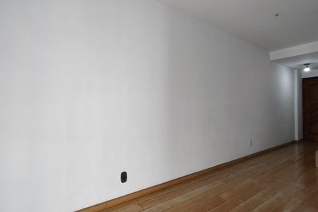 Sala de apartamento para alugar com 2 quartos, 72m² em Freguesia (jacarepaguá), Rio de Janeiro