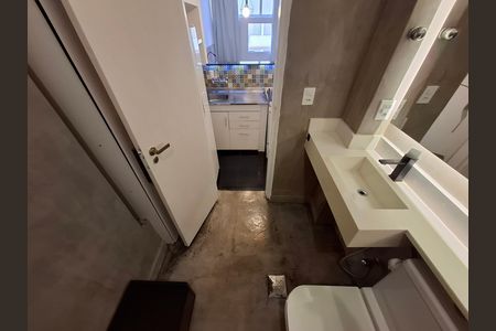 Banheiro  de apartamento para alugar com 1 quarto, 29m² em Botafogo, Rio de Janeiro